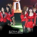 Secret dan Sistar di Golden Disk Awards 2012
