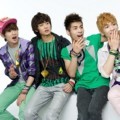 Pose Kaget SHINee di Salah Satu majalah