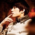 Ghun di Photoshoot X-5 untuk Promo Album