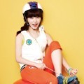 IU Menjadi Model Fashion untuk Le Coq Sportif
