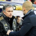 Pelatih Barcelona Pep Guardiola Bersama Manajer Real Madrid Jose Mourinho