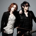 Gaya Cool Dua Personil L'Arc en Ciel