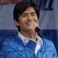 Christian Bautista Membawakan Sebuah Lagu