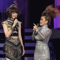 Luna Maya dan Julia Perez di Infotainment Awards SCTV 2012