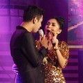 Raffi Ahmad dan Yuni Shara di Infotainment Awards SCTV 2012
