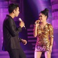 Raffi Ahmad dan Yuni Shara di Infotainment Awards SCTV 2012