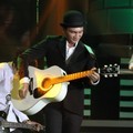 Anji 'Drive' di Infotainment Awards SCTV 2012