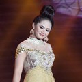 Krisdayanti di Infotainment Awards SCTV 2012