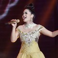 Krisdayanti di Infotainment Awards SCTV 2012