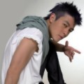 Edison Chen dengan Gaya Rappernya