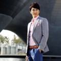 Song Seung Heon Menjadi Model Katalog Fashion