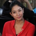 Happy Salma di Syukuran Produksi 'Rectoverso'