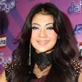 Indah Dewi Pertiwi di Dahsyat Awards RCTI 2012
