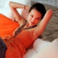 Shu Qi Saat Santai di Tepi Laut