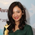 Agni Pratistha dengan Trophy Asia Model Star Awards 2012