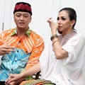 Ferry Maryadi dan Deswita Maharani Resmi Menikah