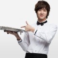 Kim Soo Hyun Tampil Ala Chef