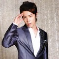 Lee Donghae di Majalah Music Bank Japan