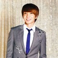 Leeteuk di Majalah Music Bank Japan