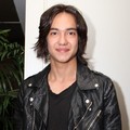 Adipati Dolken di Premier 'Malaikat Tanpa Sayap'