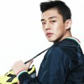 Yoo Ah In Menjadi Model Iklan Produk Sepatu