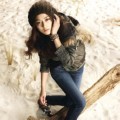 Jun Ji Hyun Menjadi Model Fashion Celana Jeans