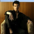 Takeshi Kaneshiro Memulai Karir Tahun 1992