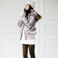 Angela Zhang Menjadi Ikon Fashion
