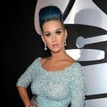 Katy Perry dengan Gaun Elie Saab di Red Carpet Grammy Awards 2012