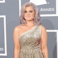 Kelly Osbourne di Red Carpet Grammy Awards 2012