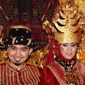 Resepsi Pernikahan Ustadz Solmed dan April Jasmine
