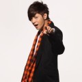 Show Luo Memiliki Outlet Baju di Beberapa Negara