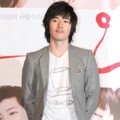 Jang Hyuk Bermain di Serial "Fall in Love with Anchor Beauty"