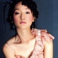 Zhou Xun Merilis Dua Album Solo