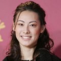 Isabella Leong Memulai Karir di Tahun 2004