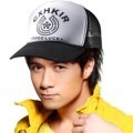 Leo Ku Menjadi Ikon Fashion