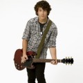 Nick Jonas Tergabung Band Pop Rock Jonas Brothers