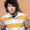 Nick Jonas Mengeluarkan Beberapa Album Solo