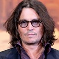 Johnny Depp Menyapa Fans dalam Event Premiere The Tourist