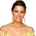 Jessica Biel Berkontribusi untuk Kegiatan Kemanusiaan dan Amal