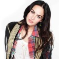 Megan Fox dengan Dandanan Casual