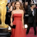 Natalie Portman di Red Carpet Oscar 2012