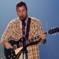 Selain Aktor Adam Sandler Juga Seorang Musisi
