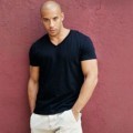 Vin Diesel Bergaya di Depan Kamera