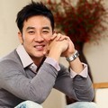 Uhm Tae Woong Menjadi Aktor Terbaik Lewat 'Queen Seon Deok'