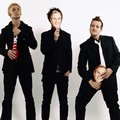 Green Day dalam Pemotretan untuk Promo Album