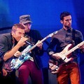 Aksi Coldplay di Atas Panggung