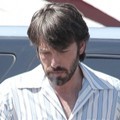 Ben Affleck di Tengah Set Film Terbarunya 'Argo'