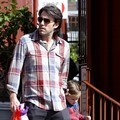 Ben Affleck Mengajak Seraphina Affleck Berjalan-jalan di Brentwood Country Mart