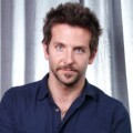 Bradley Cooper menjadi Holden Wilson di 'Valentine's Day'
